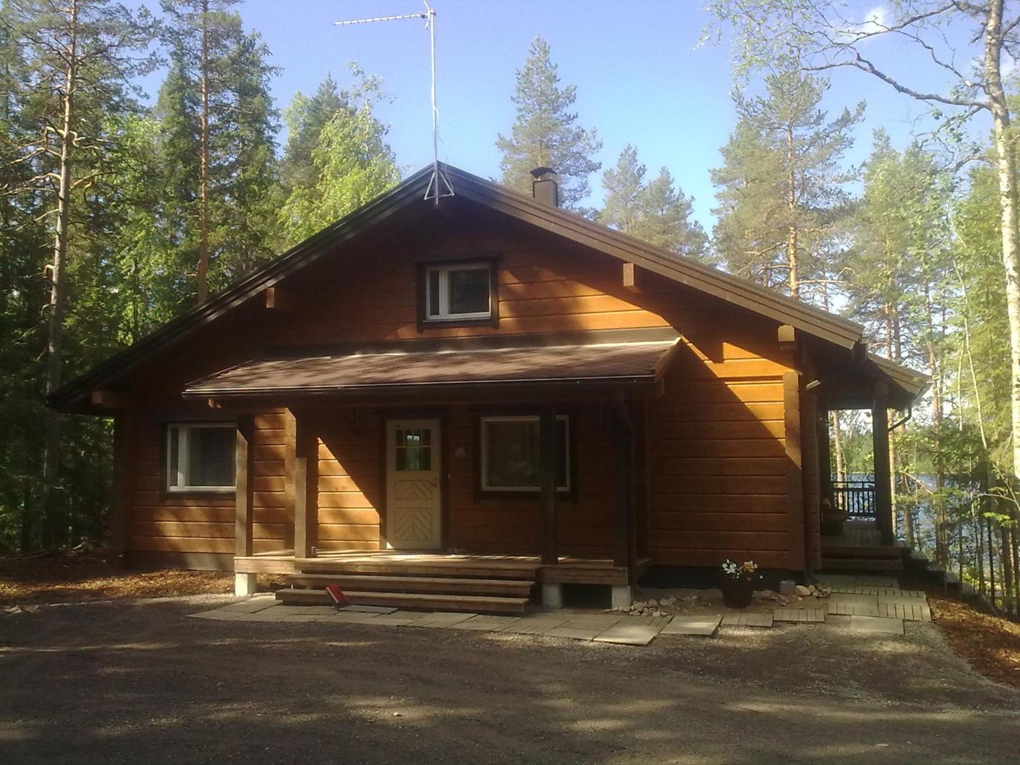 Hyvoelaen Moekit Villa Ahtari Exterior photo